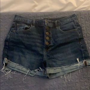 Women’s jean shorts